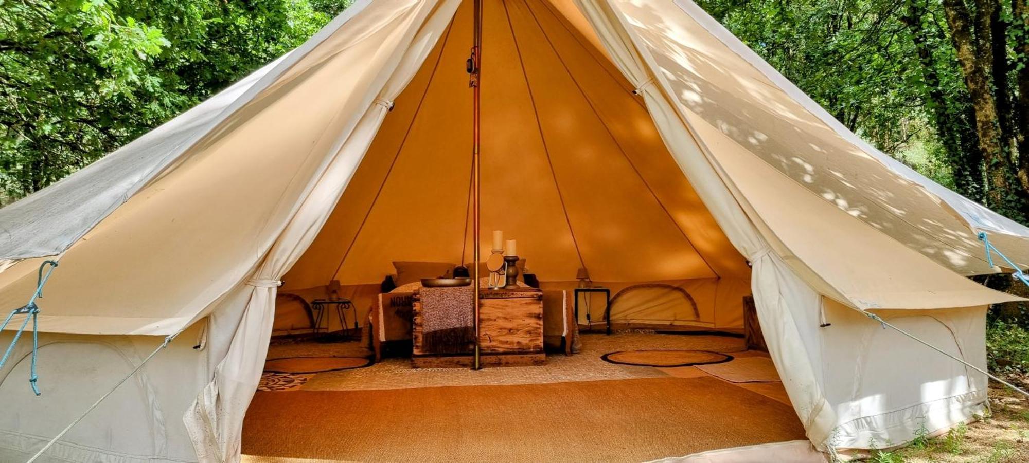 Mouliherne Luxury Bell Tent At Camping La Fortinerie מראה חיצוני תמונה