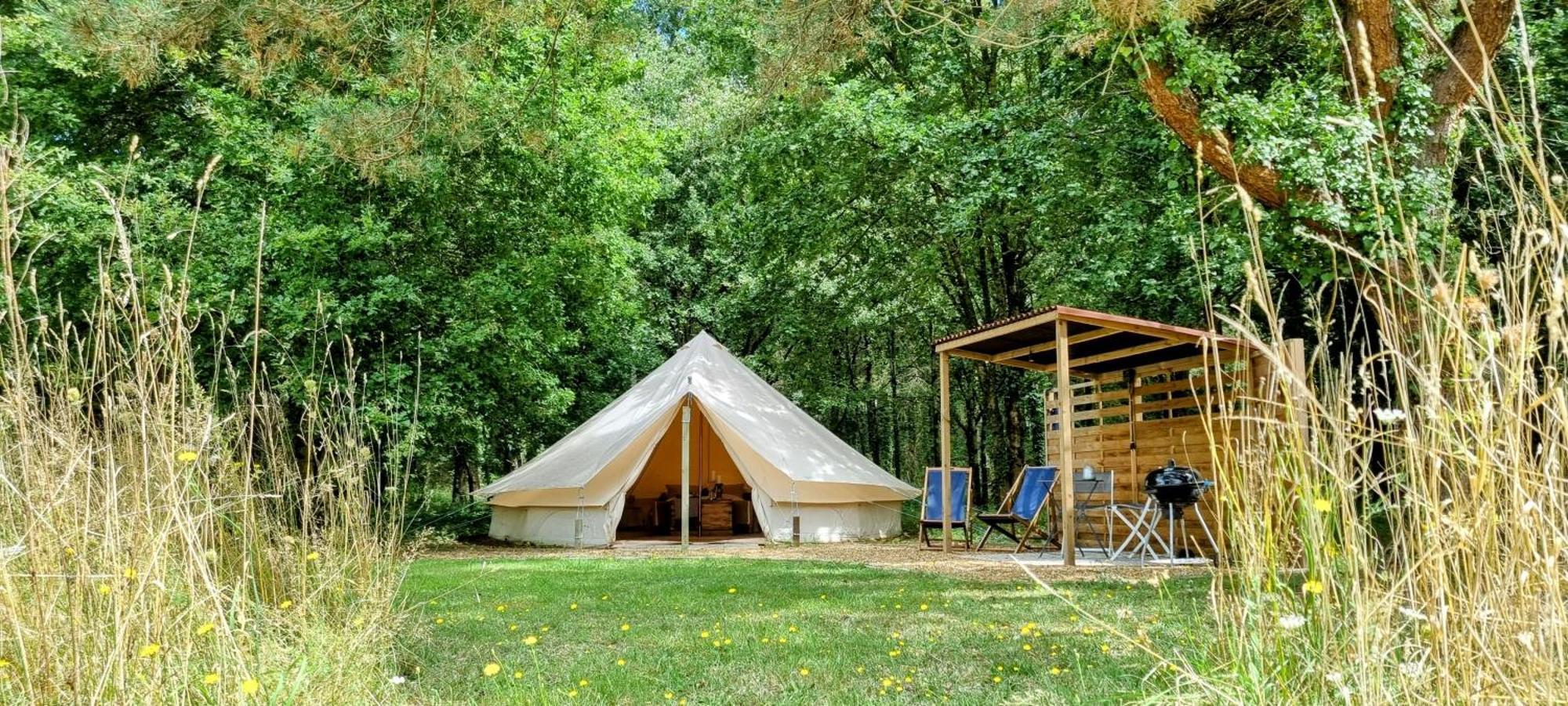 Mouliherne Luxury Bell Tent At Camping La Fortinerie מראה חיצוני תמונה